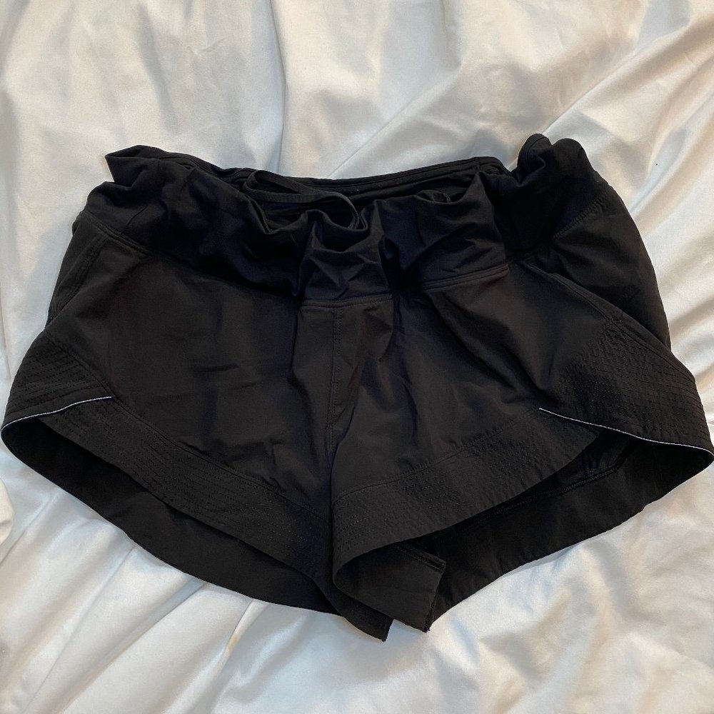 LULULEMON Black Shorts